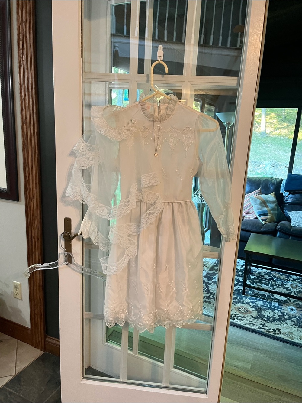 White Lace Girls' Formal Dress with Sheer Long Sleeves and Veil